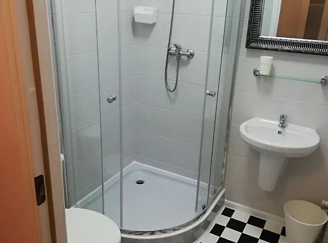 Great Polonia & Molo Puck